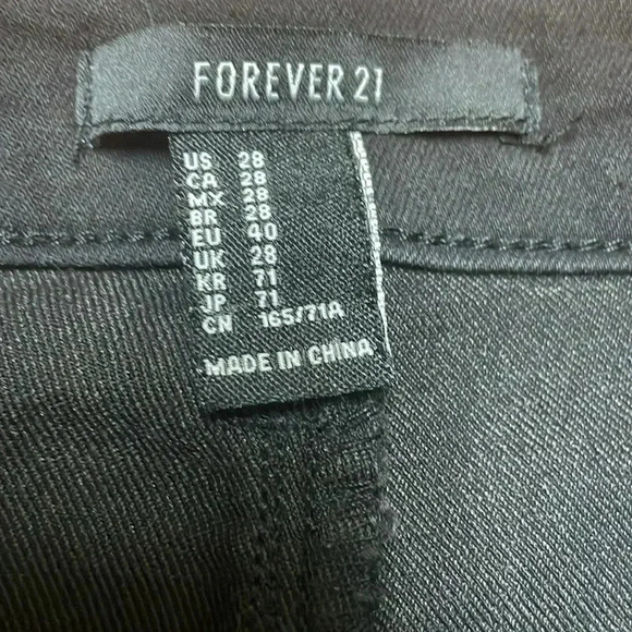 Forever 21 jeans bundle, size 28 - Picture 8 of 9